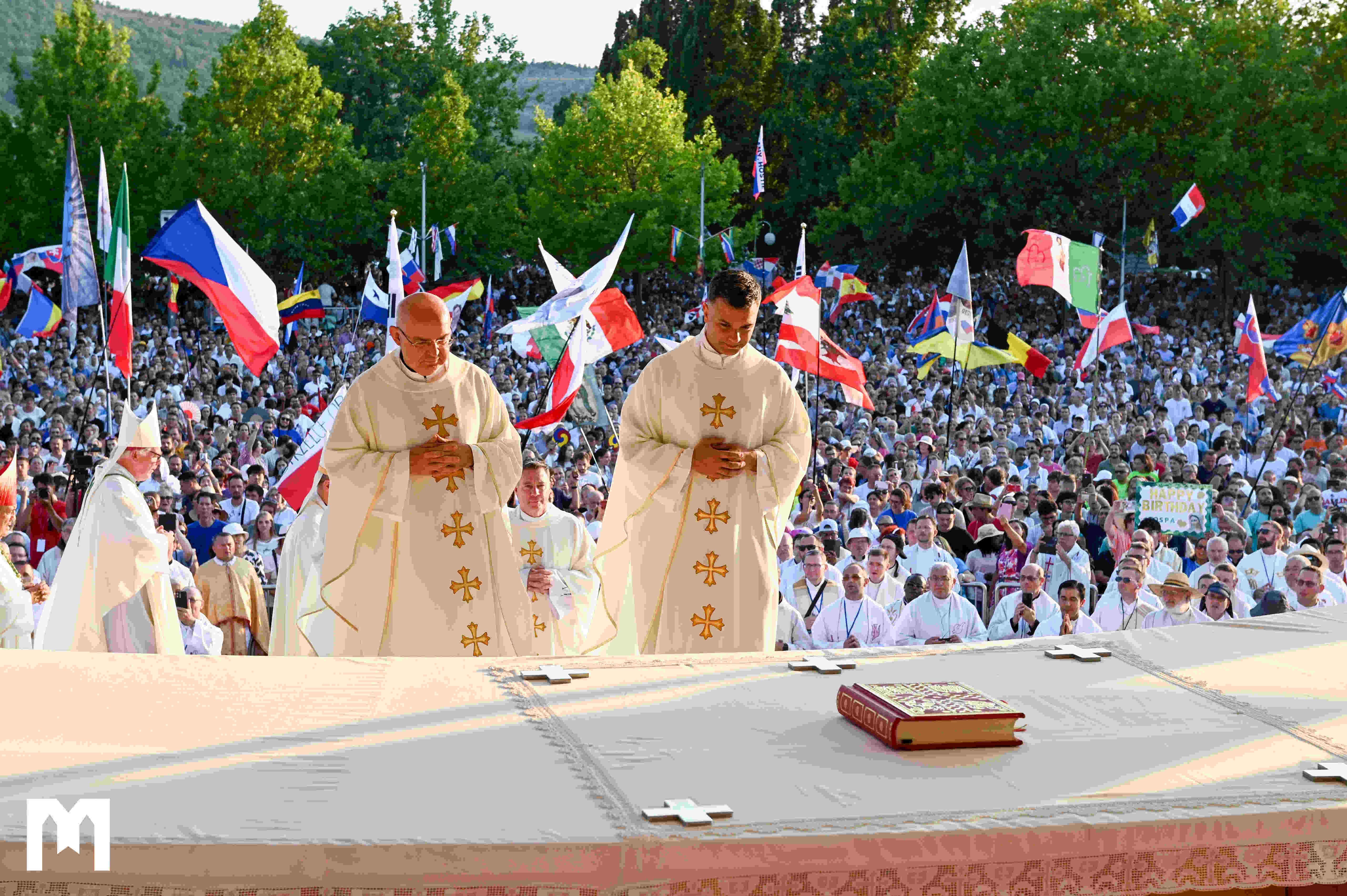 Bishop Petar Palić at the 37th Youth Festival: Christ is our Source and His Grace Never Stops Flowing