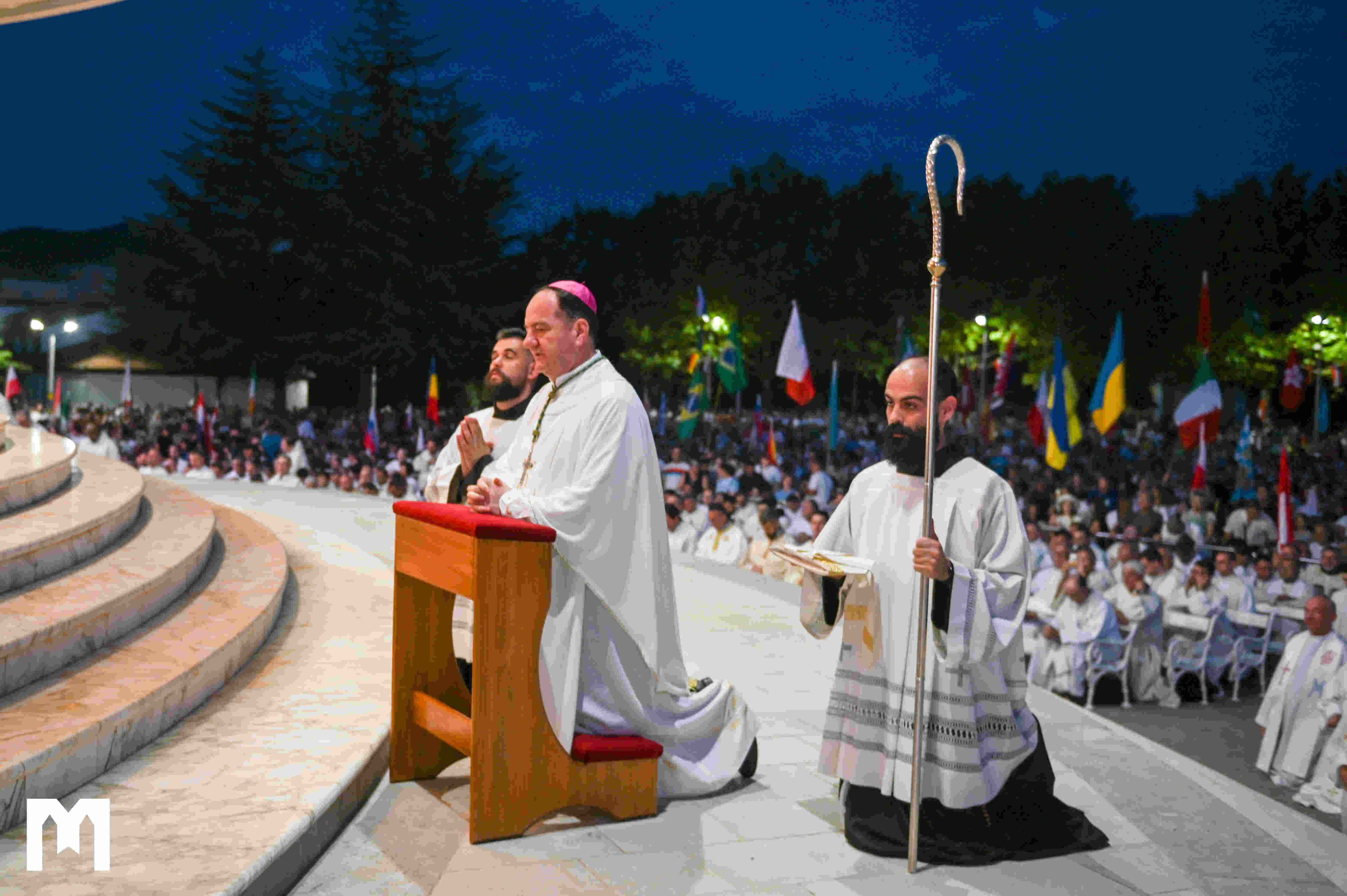 Bishop Petar Palić at the 37th Youth Festival: Christ is our Source and His Grace Never Stops Flowing