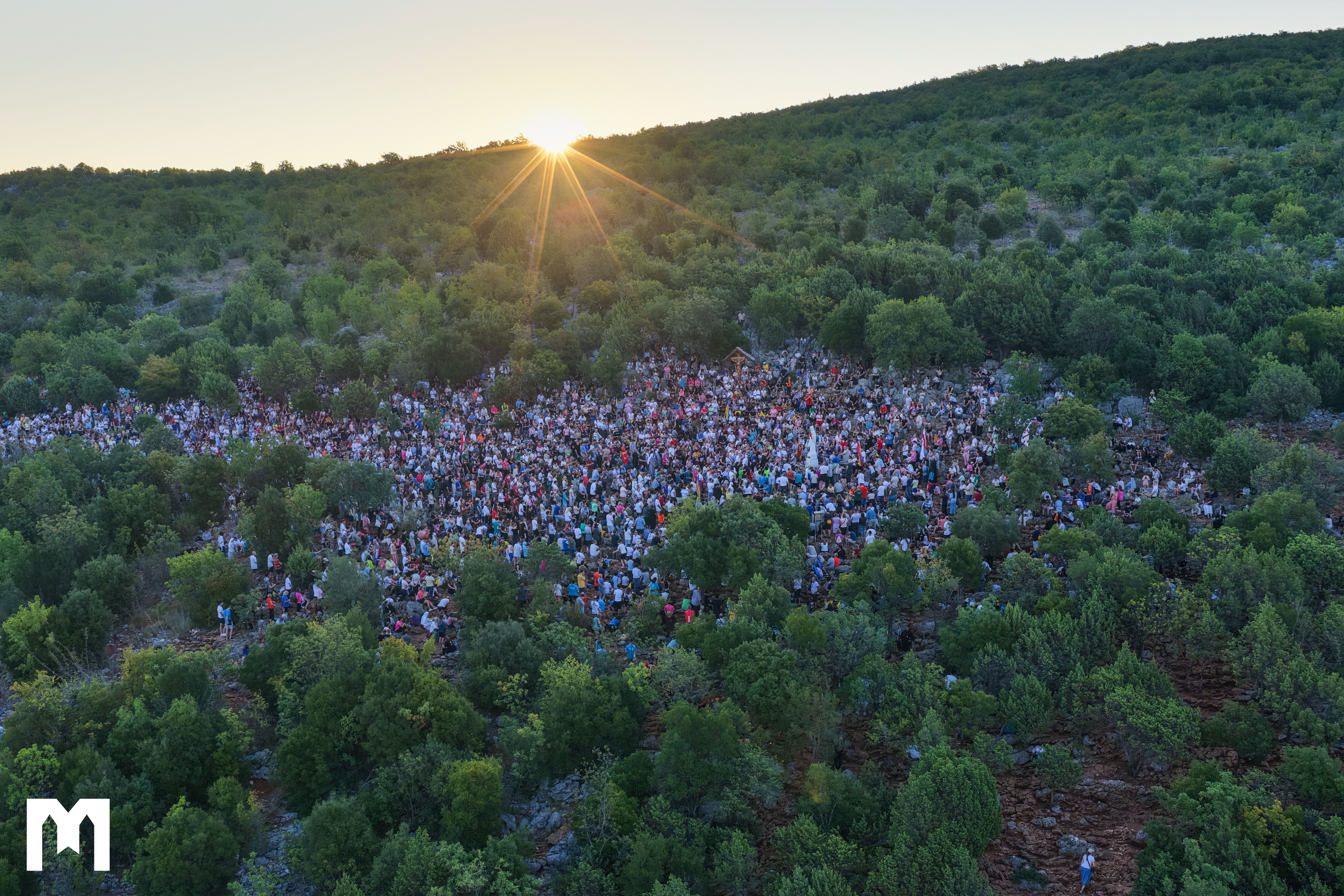  Drugi dzień 37. Mladifestu – „Pójdźmy do źródła, tam woda jest czysta, tam jest cisza, tam jest pokój”