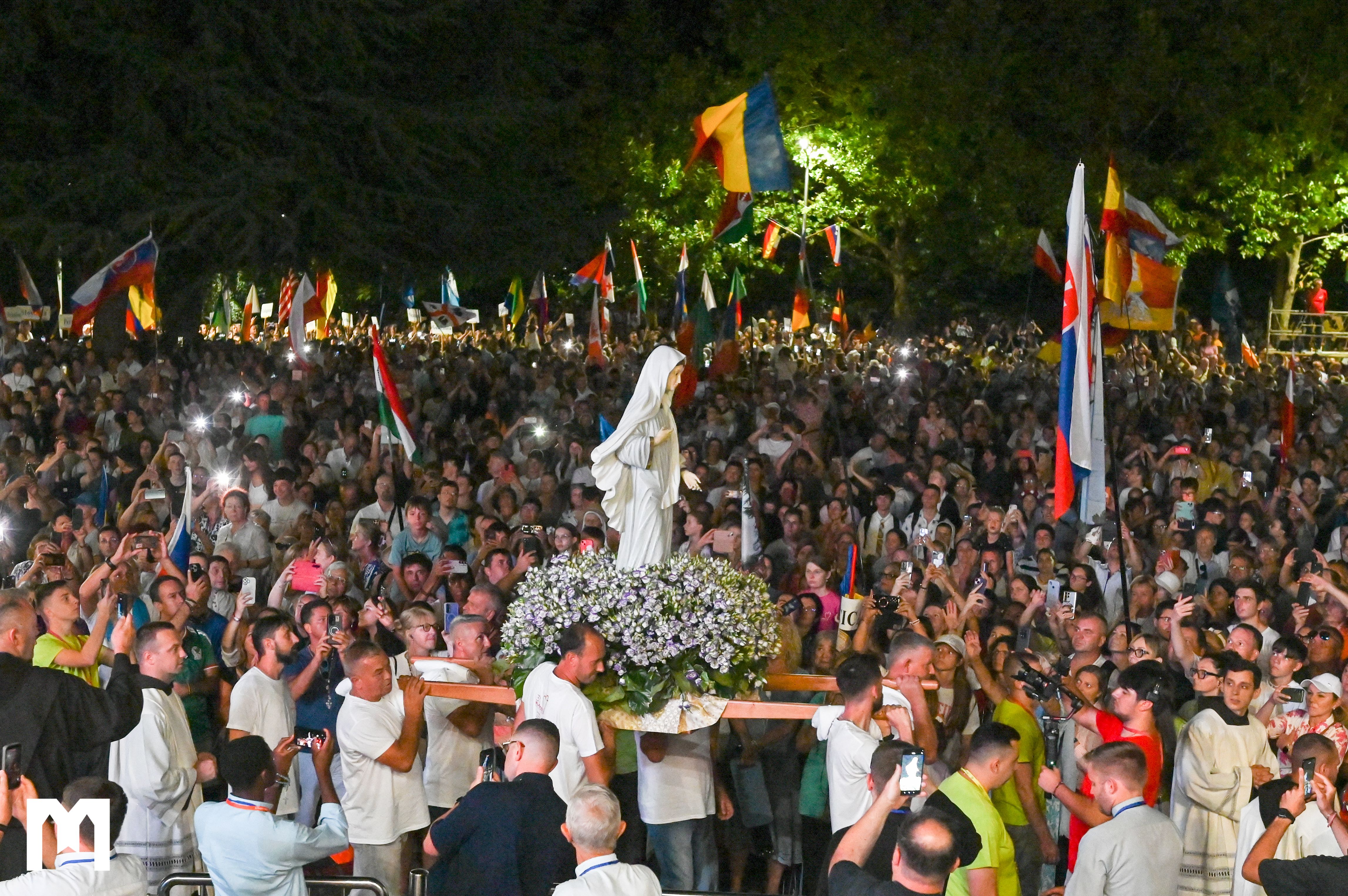  Drugi dzień 37. Mladifestu – „Pójdźmy do źródła, tam woda jest czysta, tam jest cisza, tam jest pokój”
