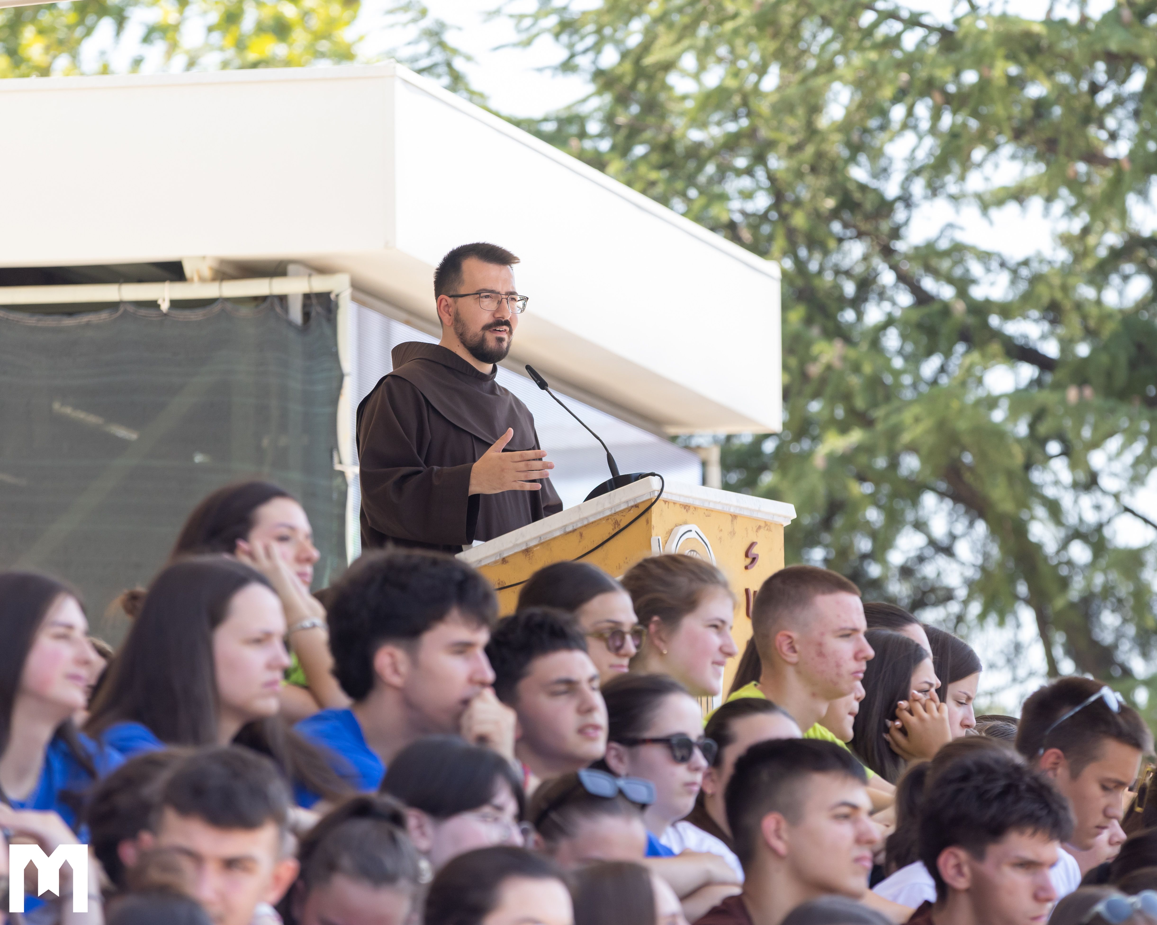 Quarto giorno del 37° Festival Internazionale dei Giovani Arcivescovo Aldo Cavalli: “Medjugorje è un giardino ricolmo di frutti di grazia, di pace, di fede…”