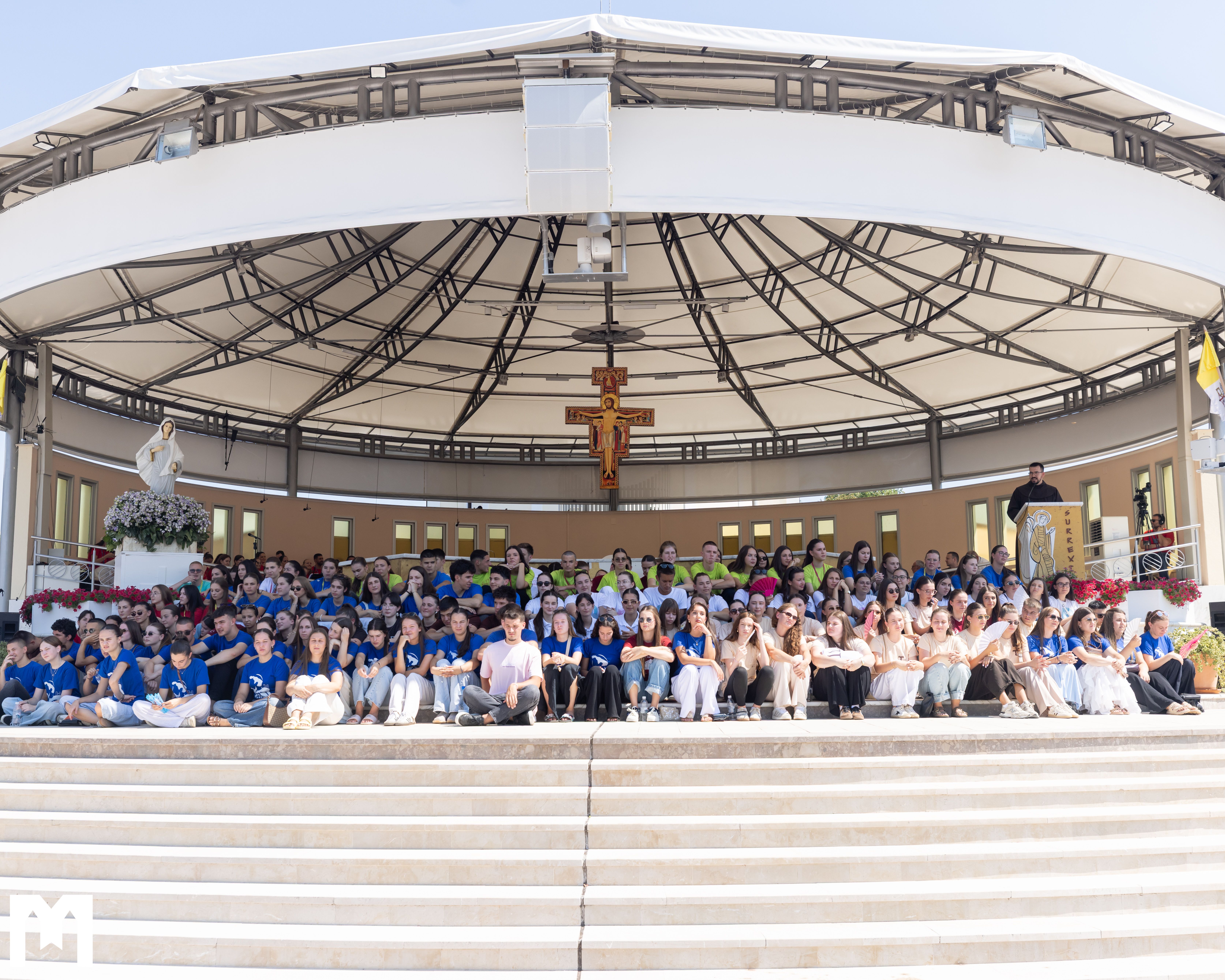 Quarto giorno del 37° Festival Internazionale dei Giovani Arcivescovo Aldo Cavalli: “Medjugorje è un giardino ricolmo di frutti di grazia, di pace, di fede…”