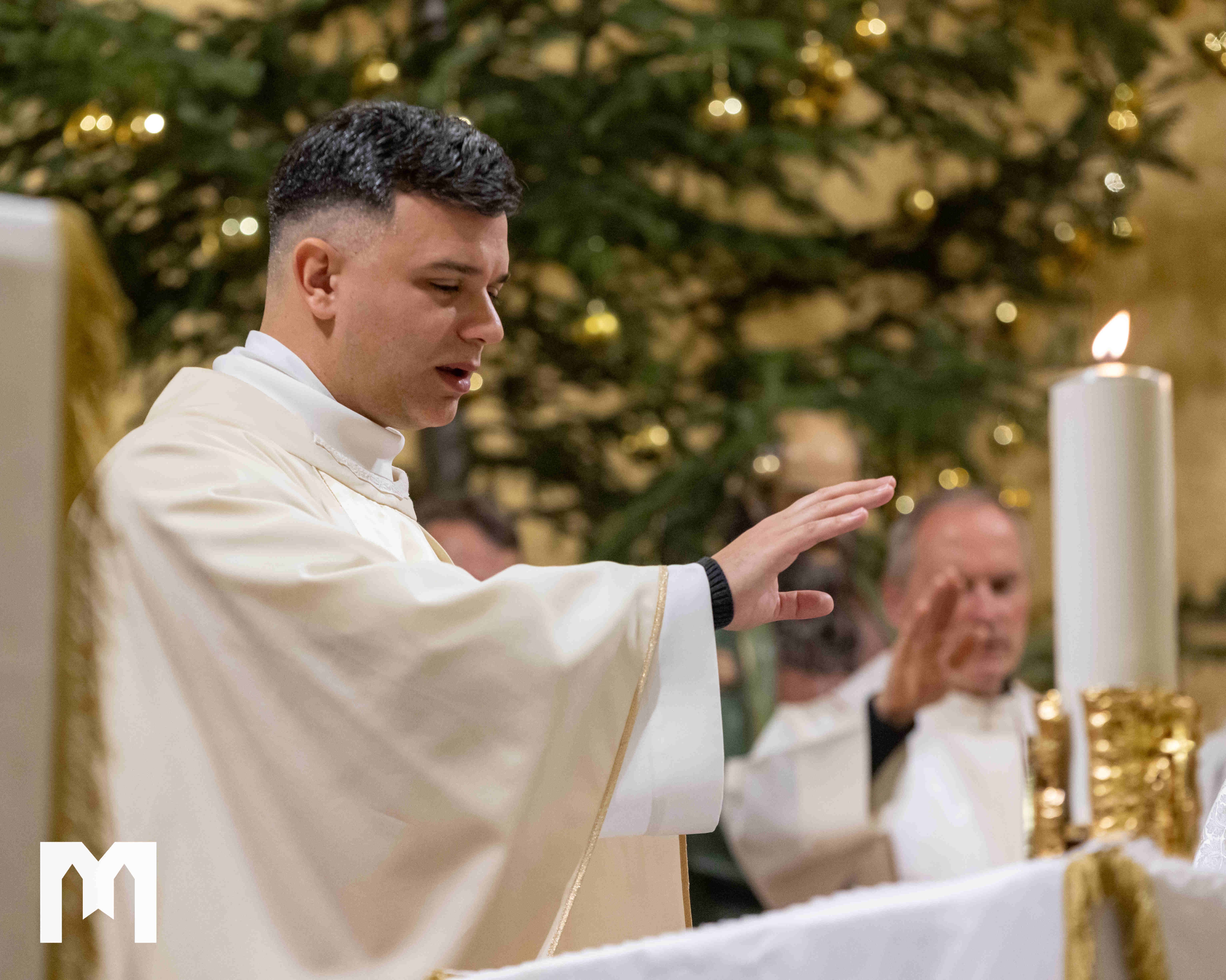 L'Arcivescovo Aldo Cavalli ha presieduto la Messa di Mezzanotte a Medjugorje: Dio si è fatto uomo per amore