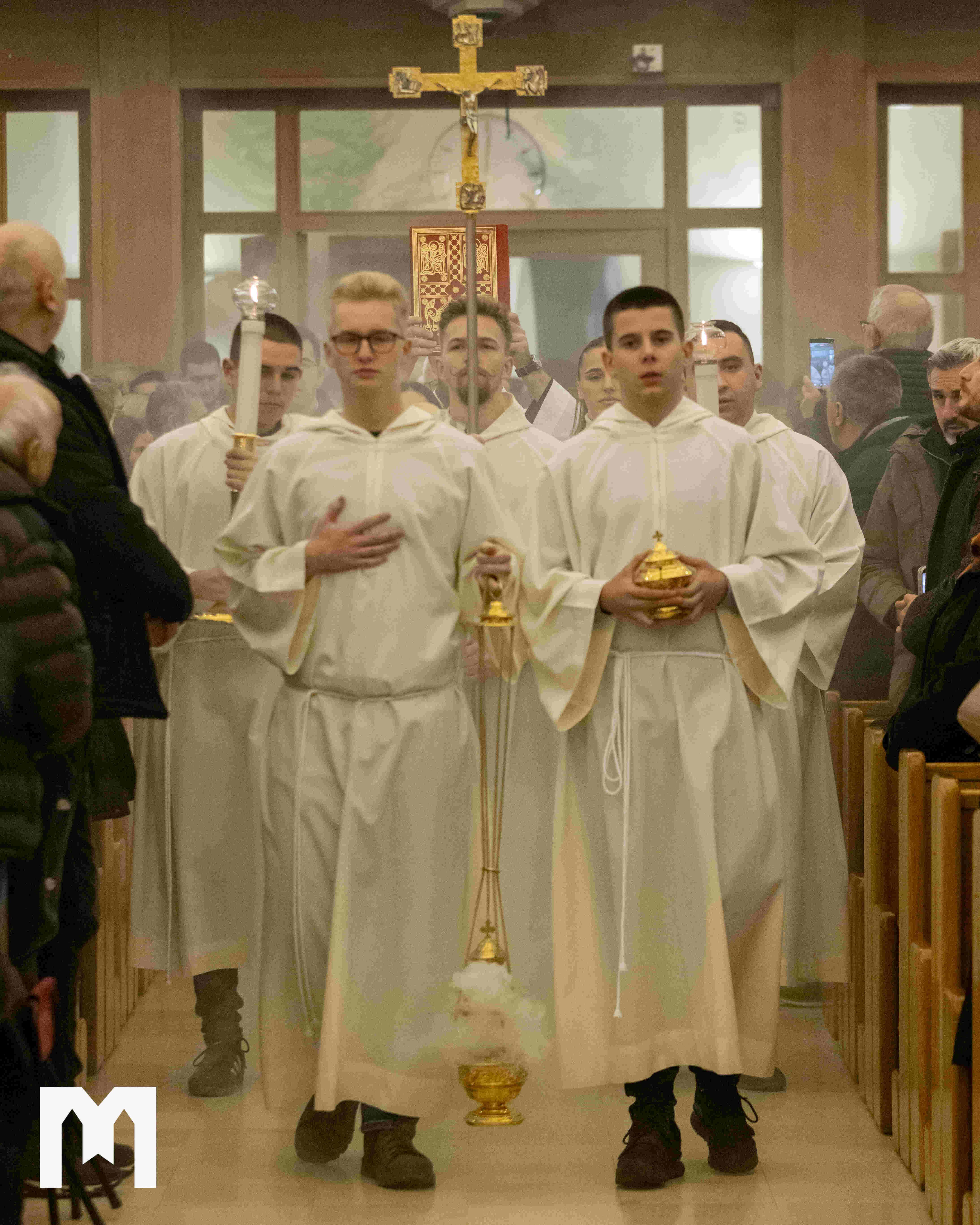 L'Arcivescovo Aldo Cavalli ha presieduto la Messa di Mezzanotte a Medjugorje: Dio si è fatto uomo per amore