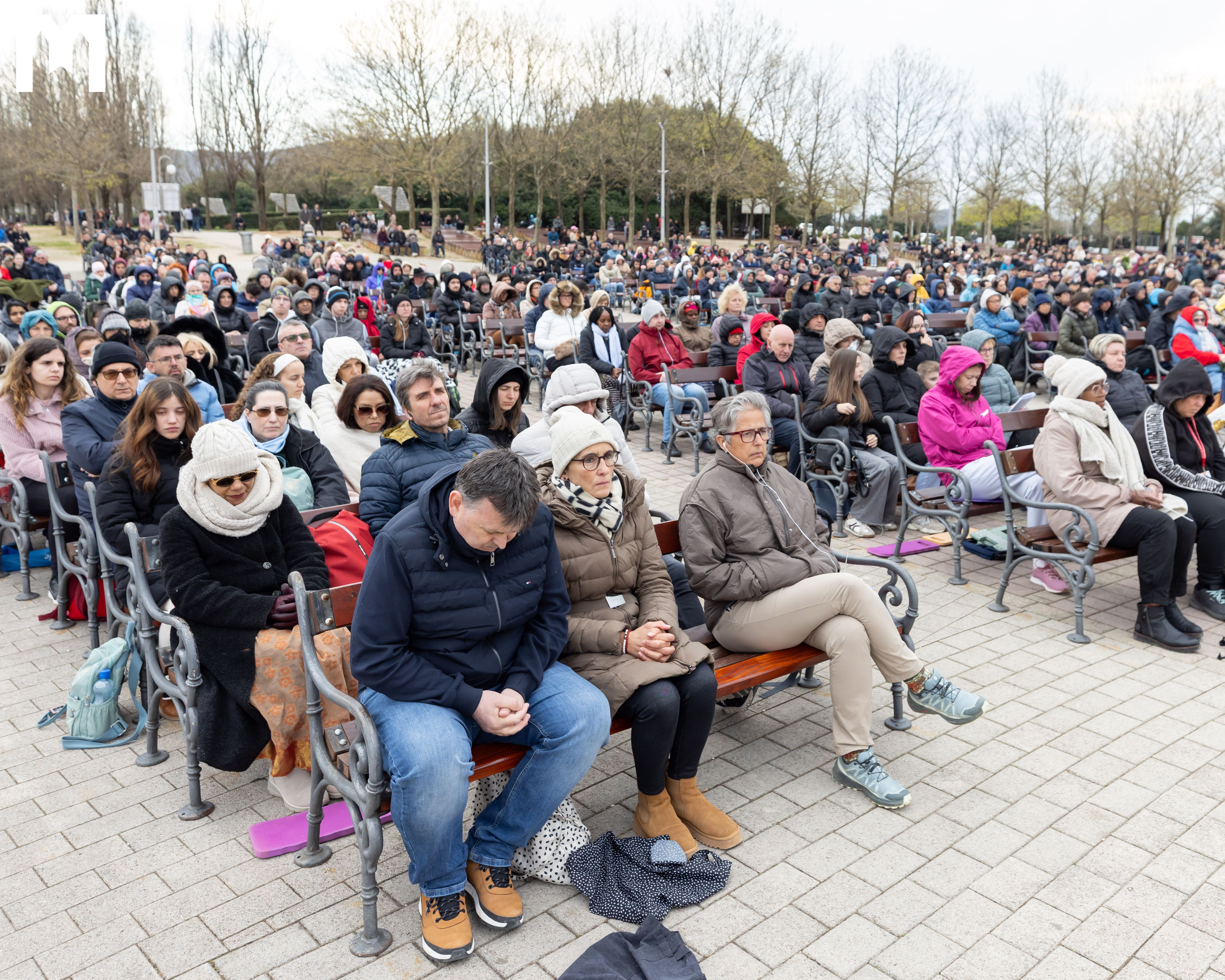 Venerdì Santo a Medjugorje – Dalla croce nasce una speranza che non svanisce mai