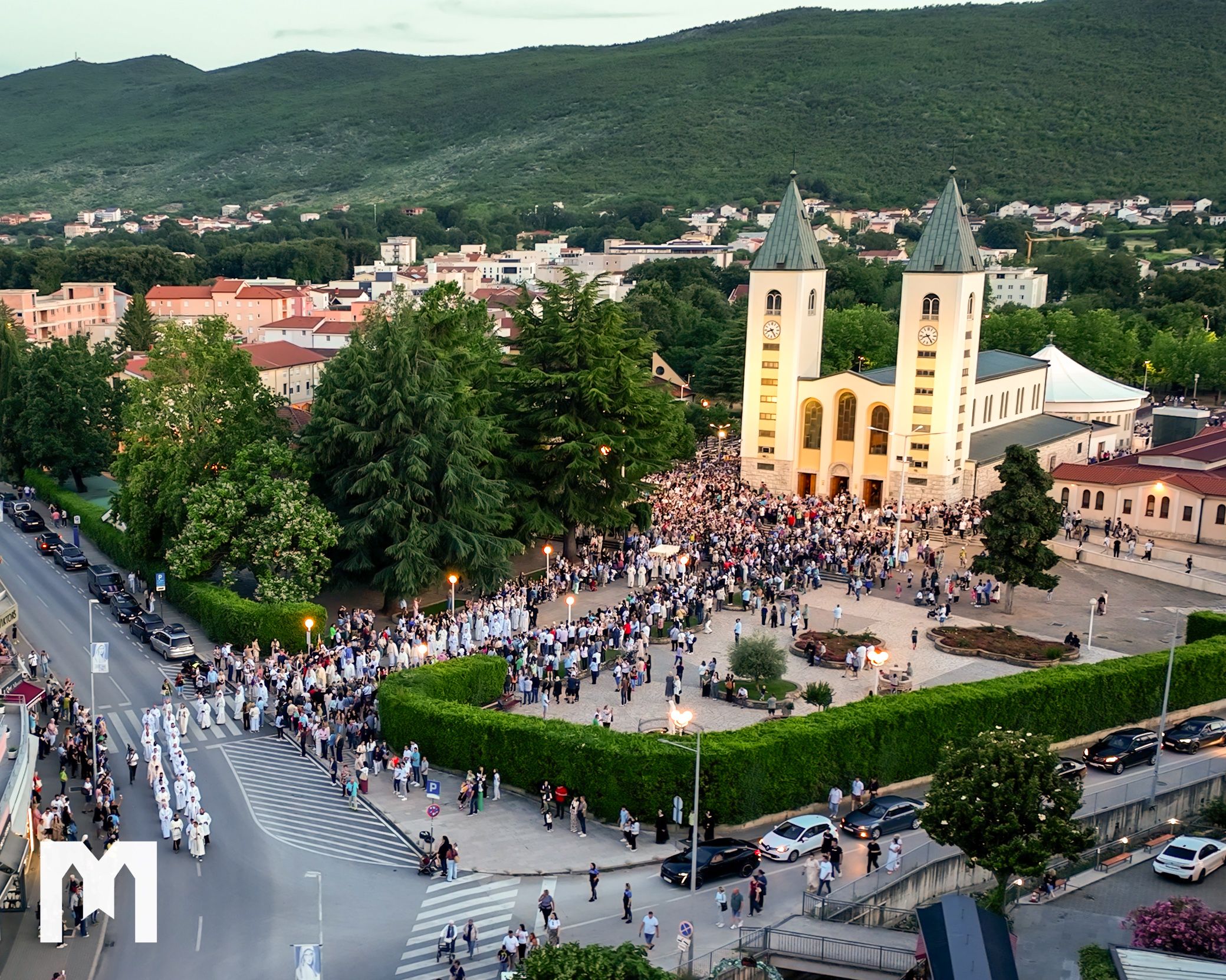 FOTO: Processione del Corpus Domini con il Santissimo Sacramento per le vie di Medjugorje