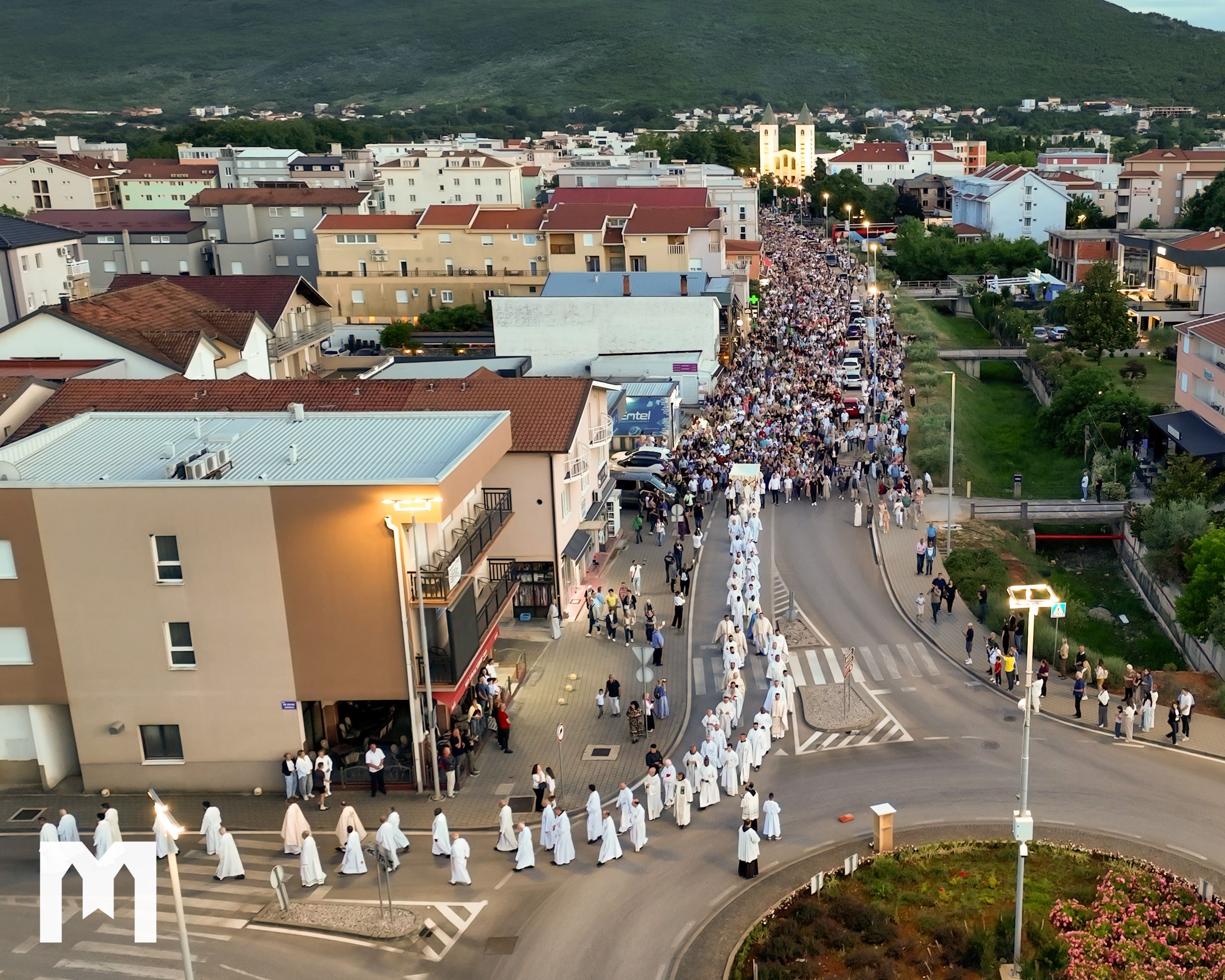 FOTO: Processione del Corpus Domini con il Santissimo Sacramento per le vie di Medjugorje